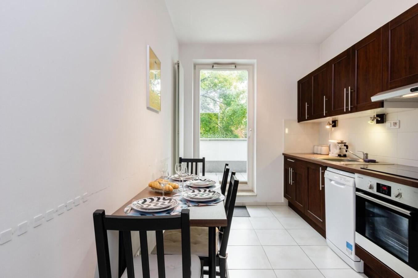 Stawki Watermelon Apartment Варшава Екстериор снимка