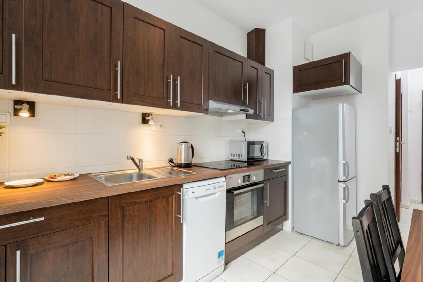 Stawki Watermelon Apartment Варшава Екстериор снимка